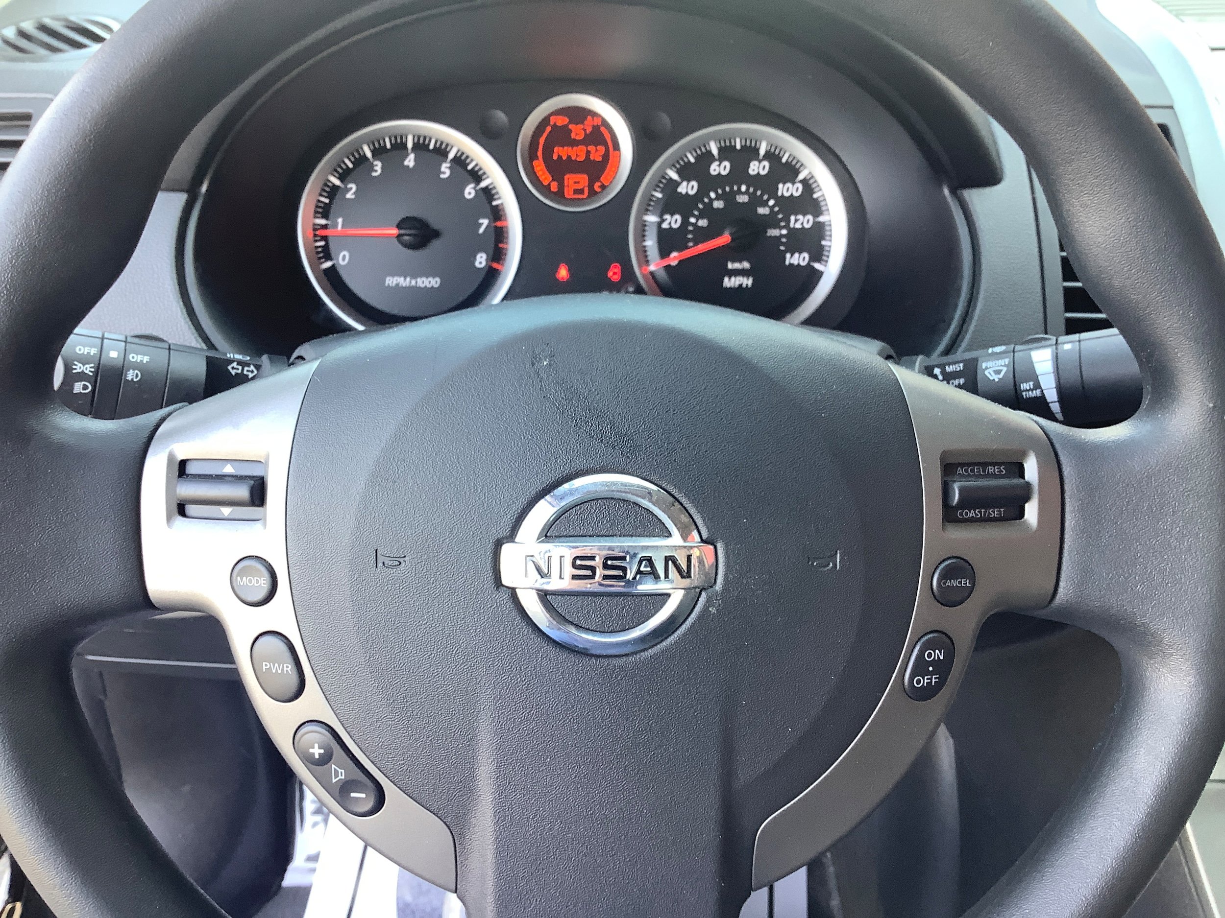 Used 2012 Nissan Sentra 2.0 SR FWD image 20