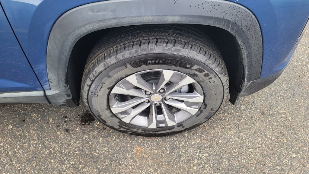 New 2026 Chevrolet Equinox LT w/ Convenience Package II image 15