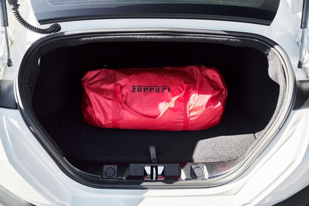 Used 2022 Ferrari Roma image 22