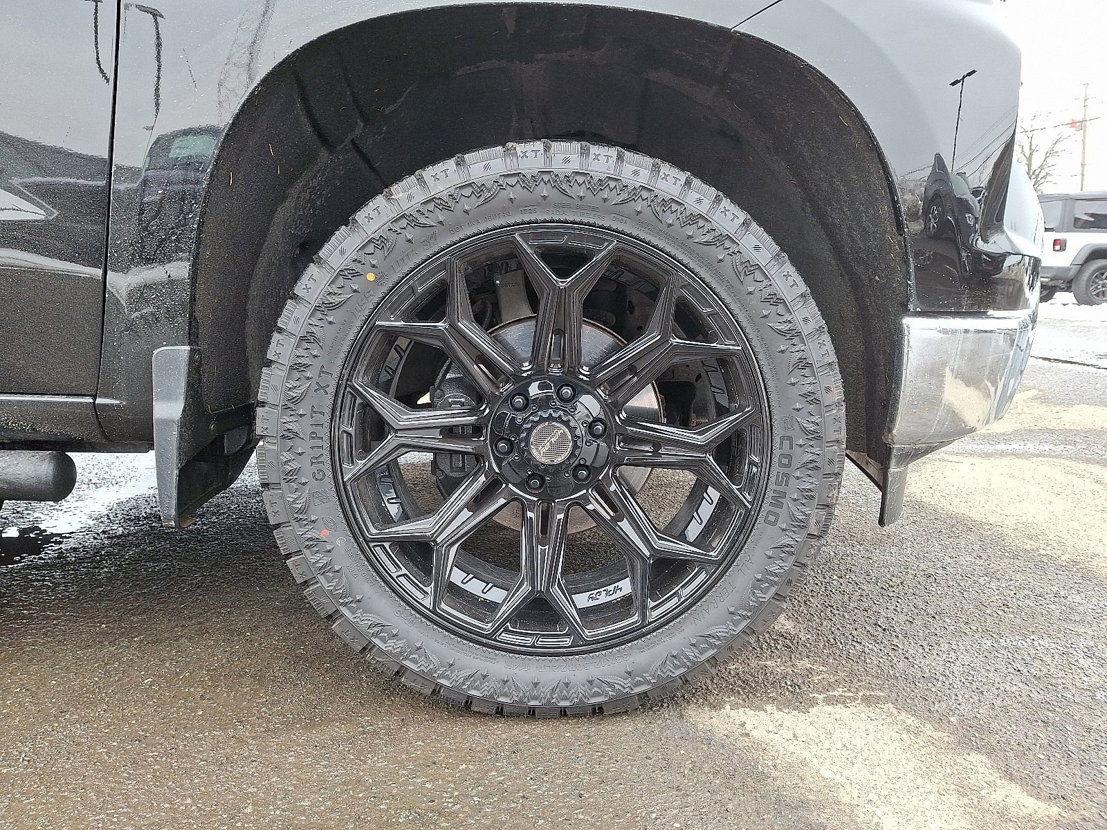 Used 2022 Chevrolet Silverado 1500 LT image 9