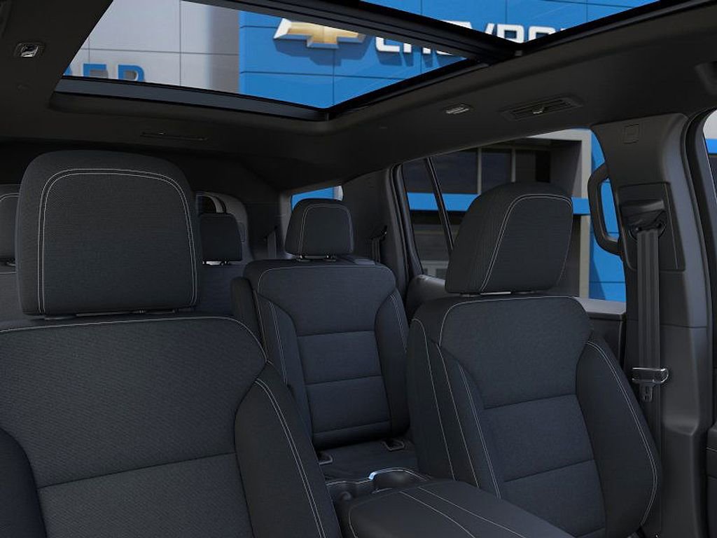 New 2026 Chevrolet Traverse LT w/ Sun and Wheel Package image 24