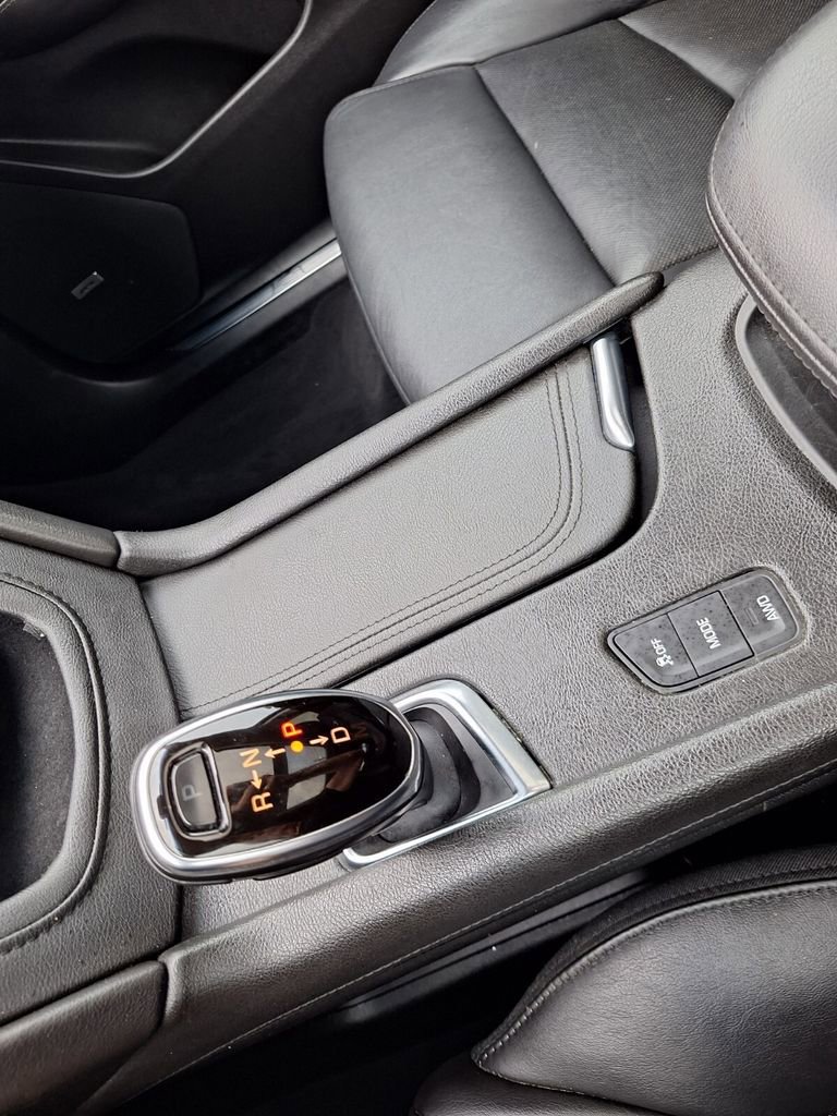 Used 2019 Cadillac XT5 Luxury image 12