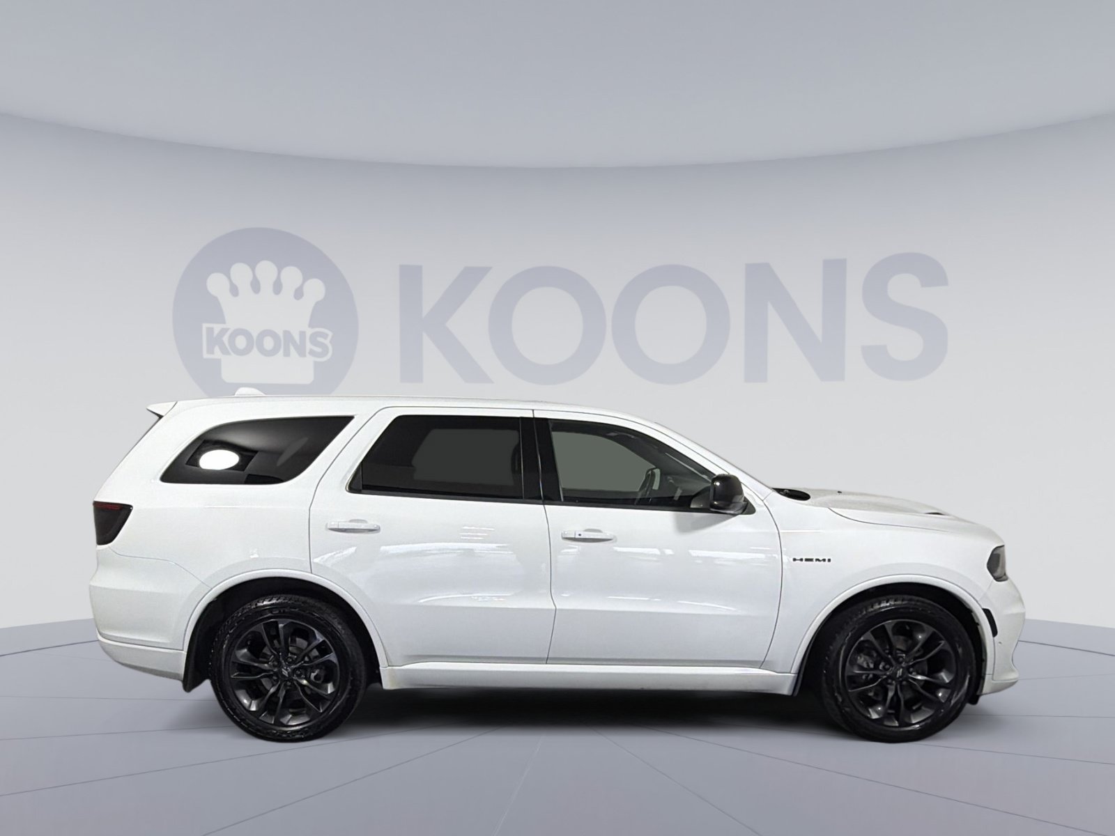 Used 2022 Dodge Durango R/T w/ Blacktop Package AWD/4WD image 8