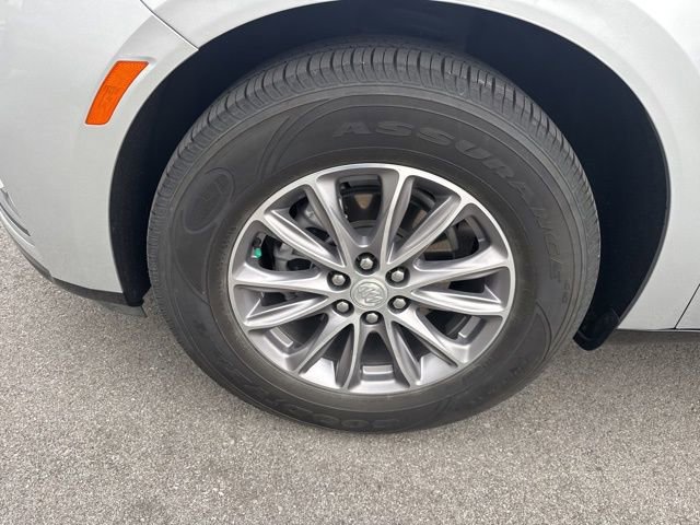 Used 2022 Buick Enclave Essence w/ Sound and Sites Package image 9