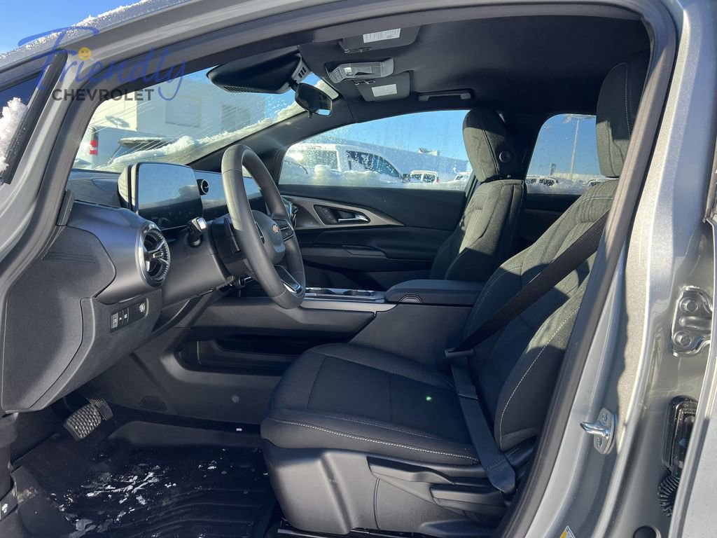 New 2026 Chevrolet Equinox EV LT FWD image 4