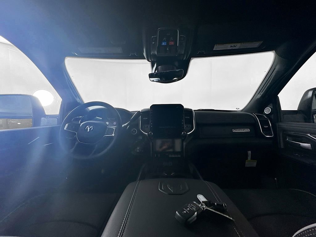 New 2025 RAM 3500 Laramie AWD/4WD image 9