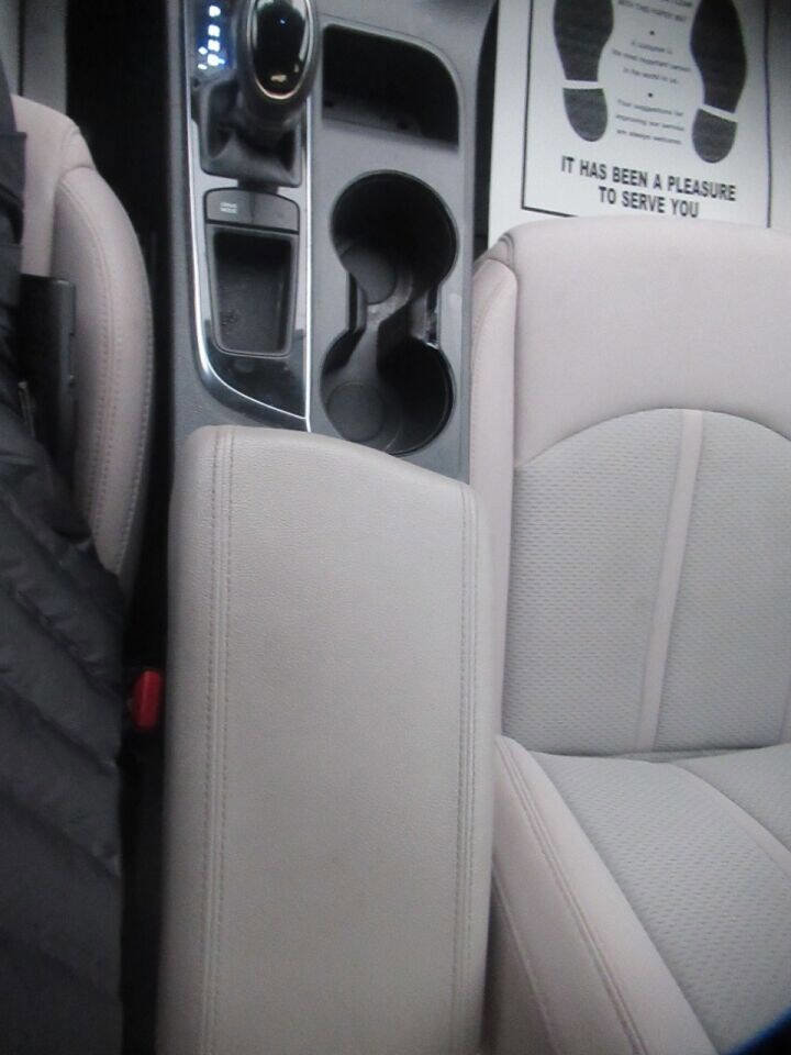 Used 2015 Hyundai Sonata ECO image 36
