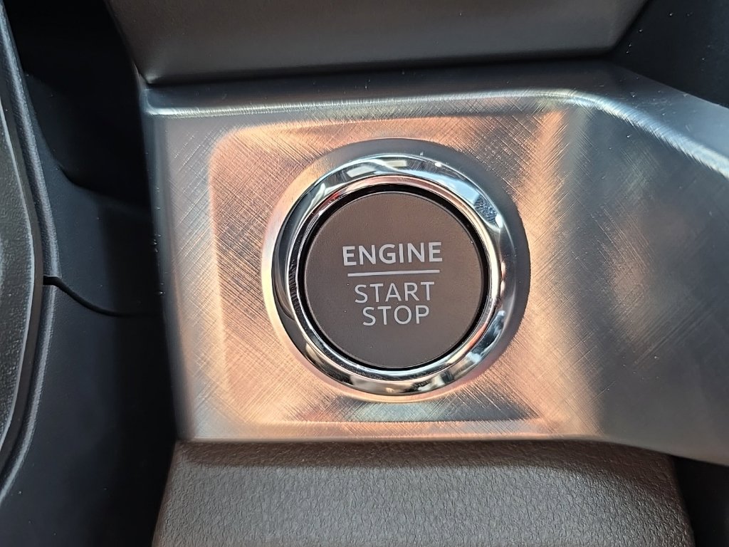 New 2026 Ford F350 4x4 Crew Cab Super Duty image 7