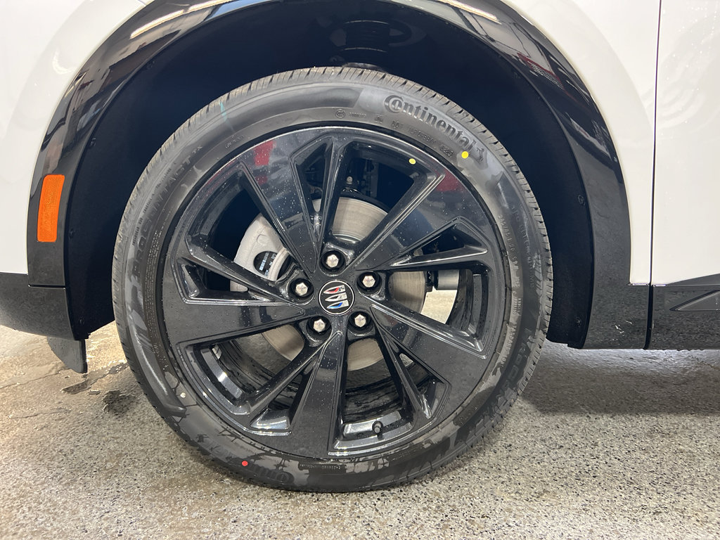 New 2026 Buick Envision Sport Touring image 14