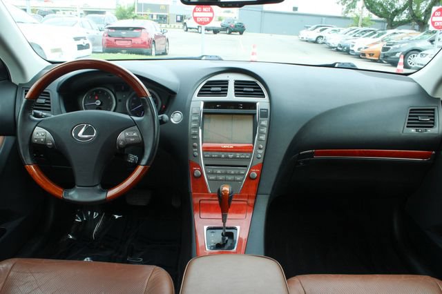 Used 2012 Lexus ES 350 w/ Touring Special Edition FWD image 17