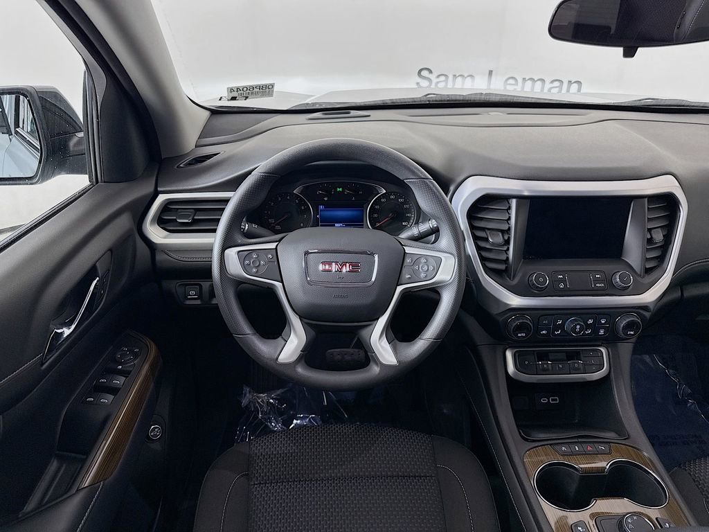Used 2023 GMC Acadia SLE w/ Driver Convenience Package image 24
