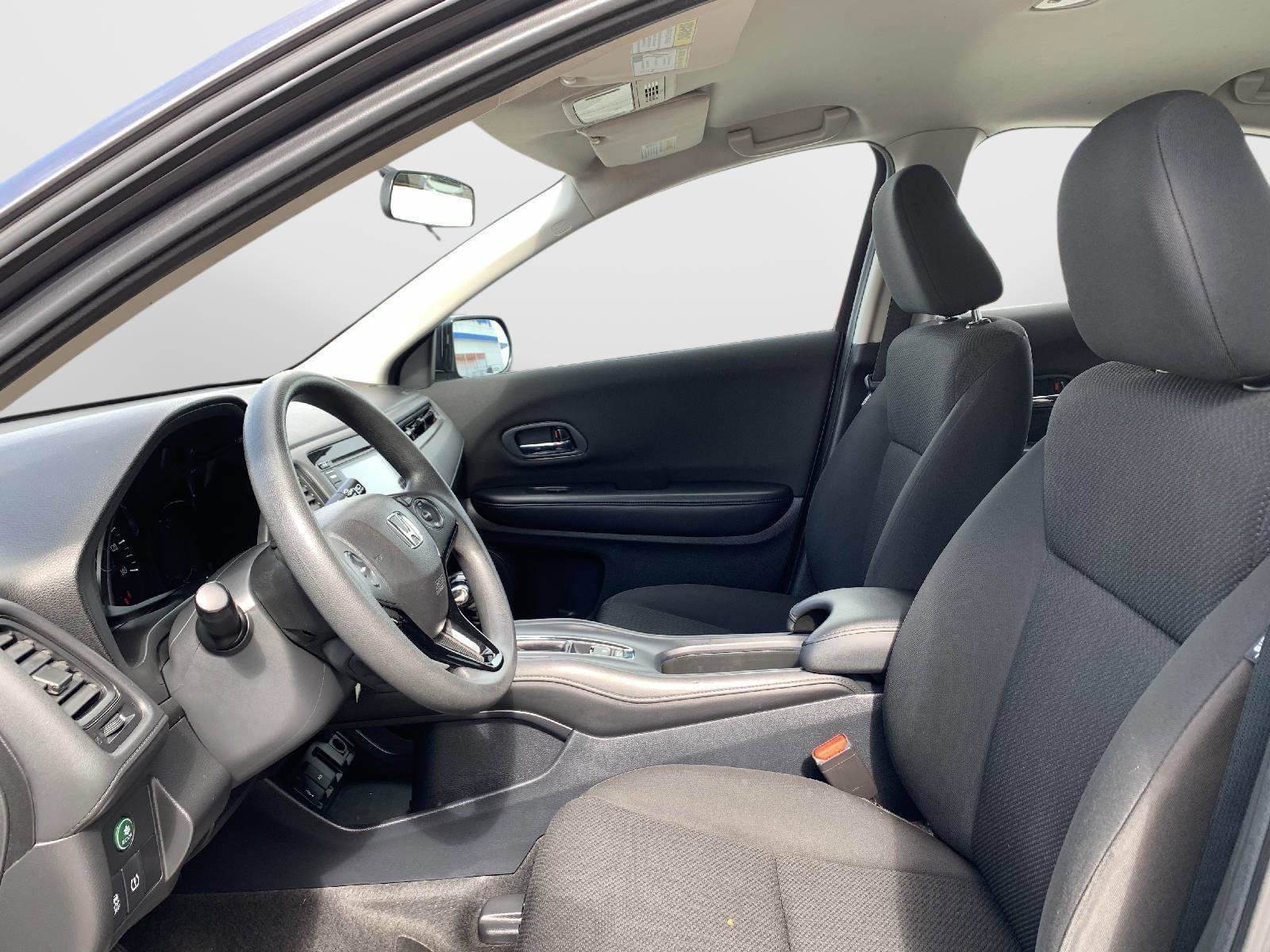 Used 2016 Honda HR-V LX image 12