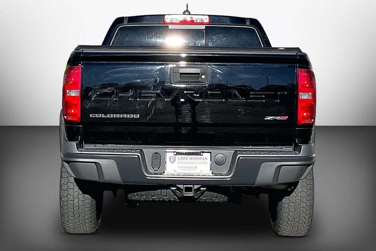 Used 2022 Chevrolet Colorado ZR2 w/ ZR2 Midnight Special Edition AWD/4WD image 7