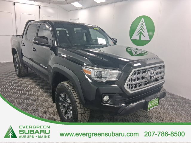 Used 2017 Toyota Tacoma TRD Off-Road w/ Tow Package (A/T)