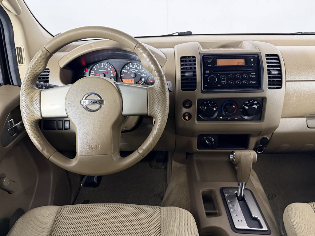 Used 2005 Nissan Frontier SE AWD/4WD image 23