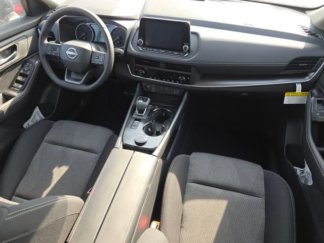 New 2026 Nissan Rogue SV w/ Cold Weather Package AWD/4WD image 27