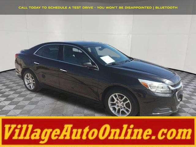 Used 2015 Chevrolet Malibu LT w/ Power Convenience Package FWD image 5
