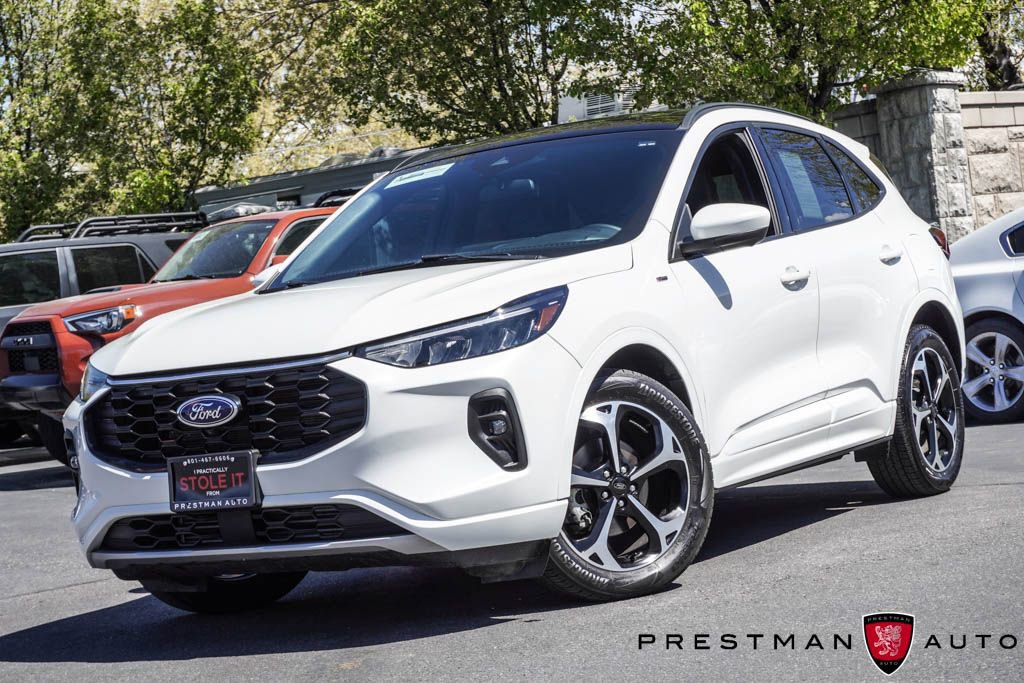 Used 2023 Ford Escape ST-Line Select w/ Tech Pack #2 image 17