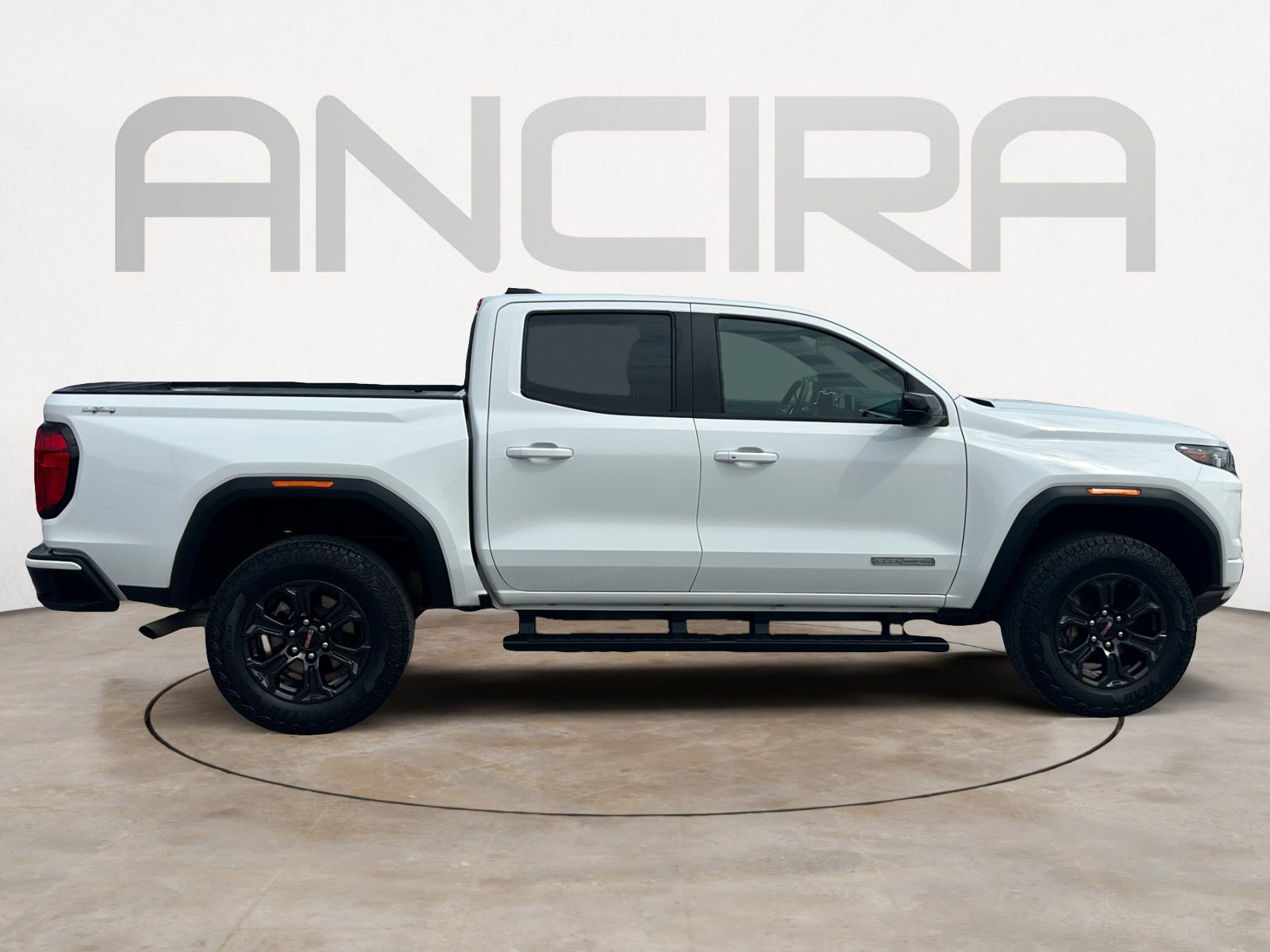 Used 2024 GMC Canyon Elevation w/ Elevation Premium Package image 11