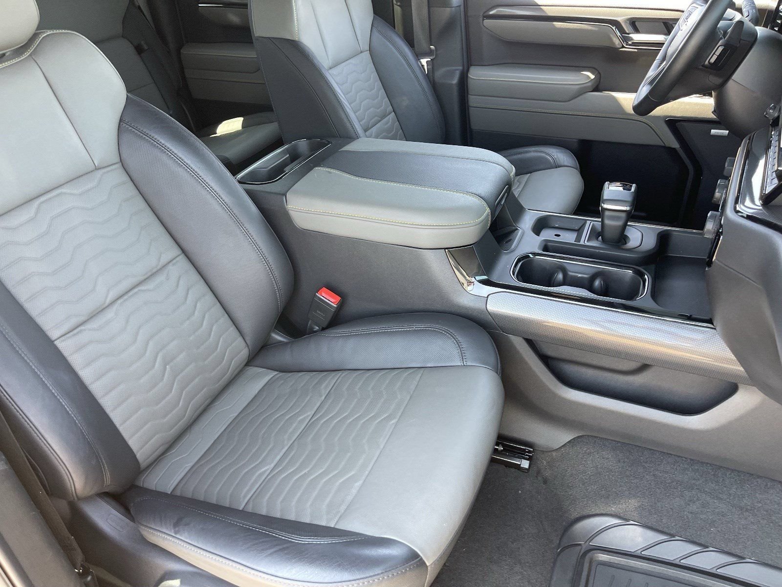 Certified 2025 Chevrolet Silverado 1500 ZR2 AWD/4WD image 11