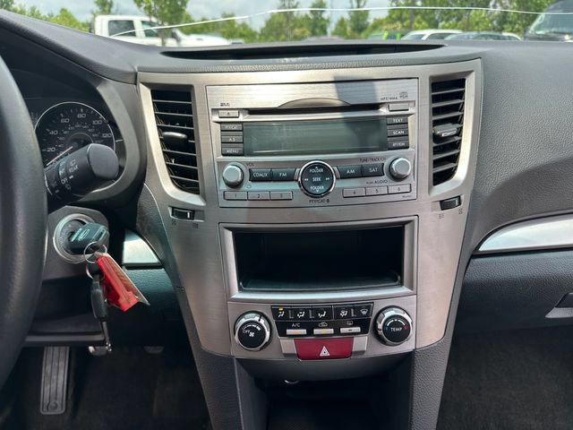 Used 2011 Subaru Outback 2.5i AWD/4WD image 27