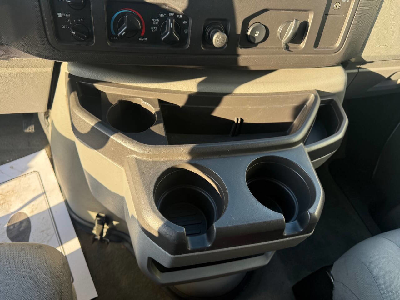 Used 2012 Ford E-350 and Econoline 350 XL w/ Interior Upgrade Pkg image 16