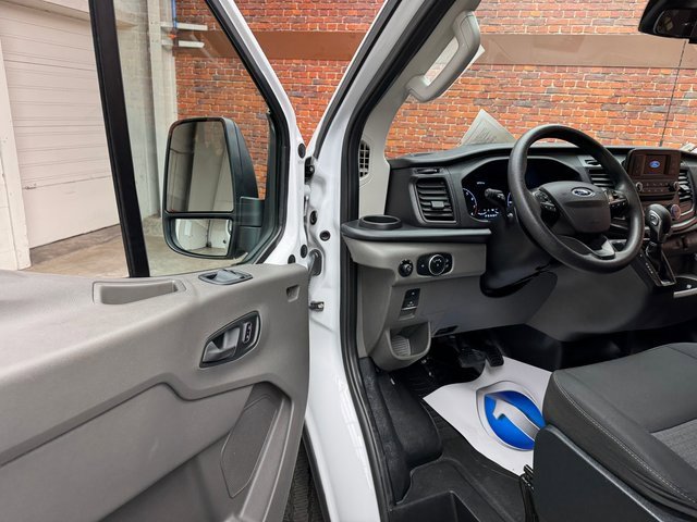 Used 2023 Ford Transit 250 Low Roof w/ Exterior Upgrade Package image 9