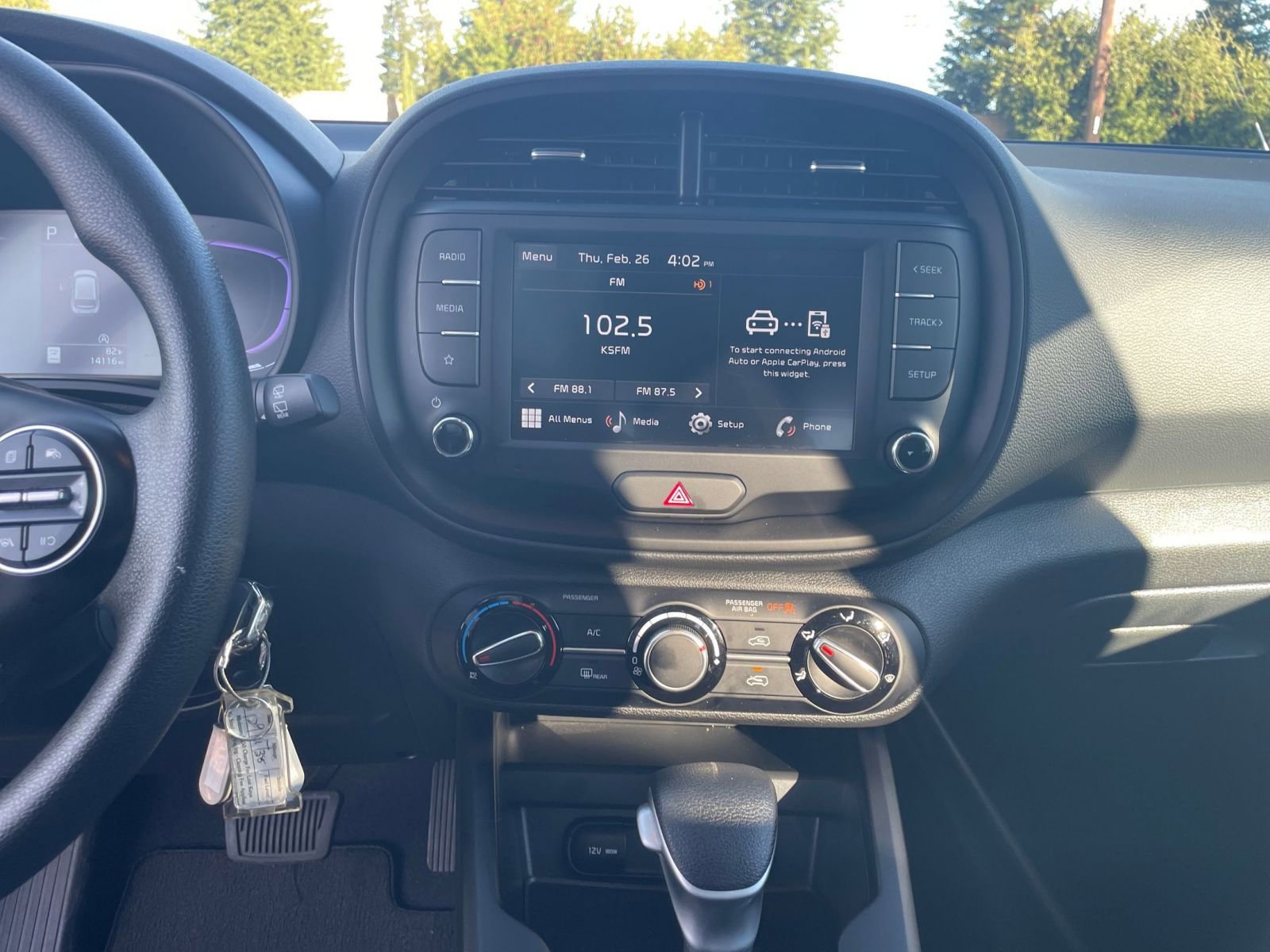 Used 2025 Kia Soul LX w/ LX Technology Package image 17