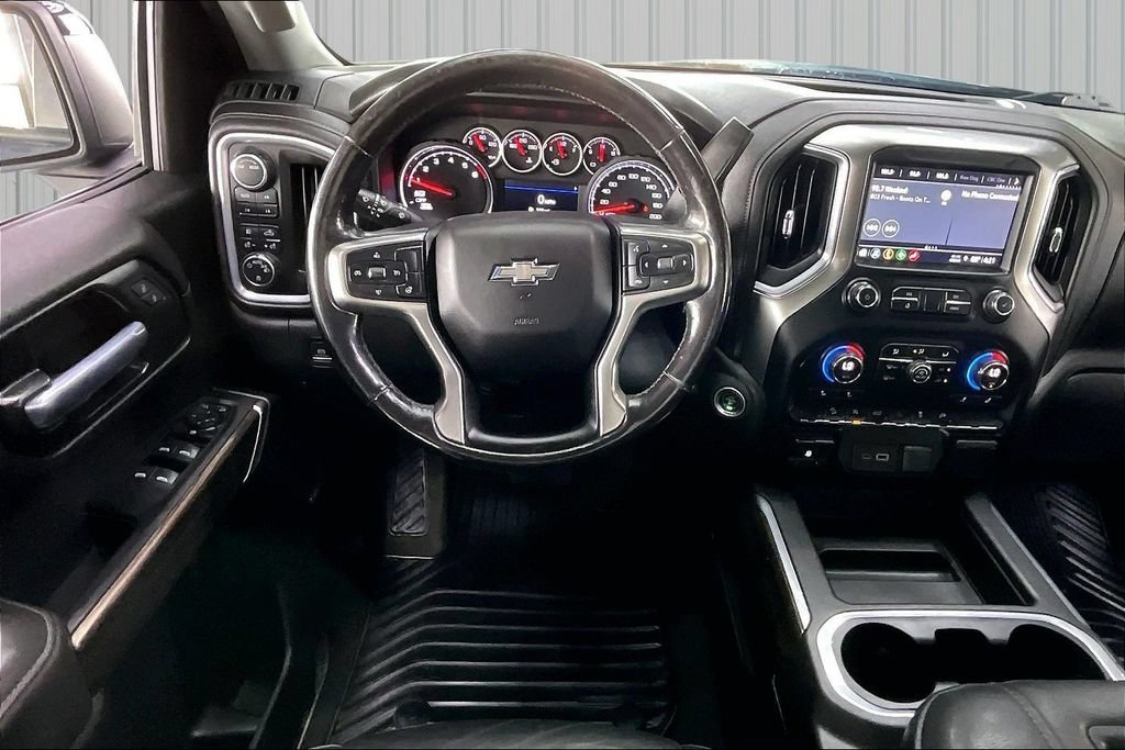 Used 2021 Chevrolet Silverado 1500 RST w/ Convenience Package II AWD/4WD image 8