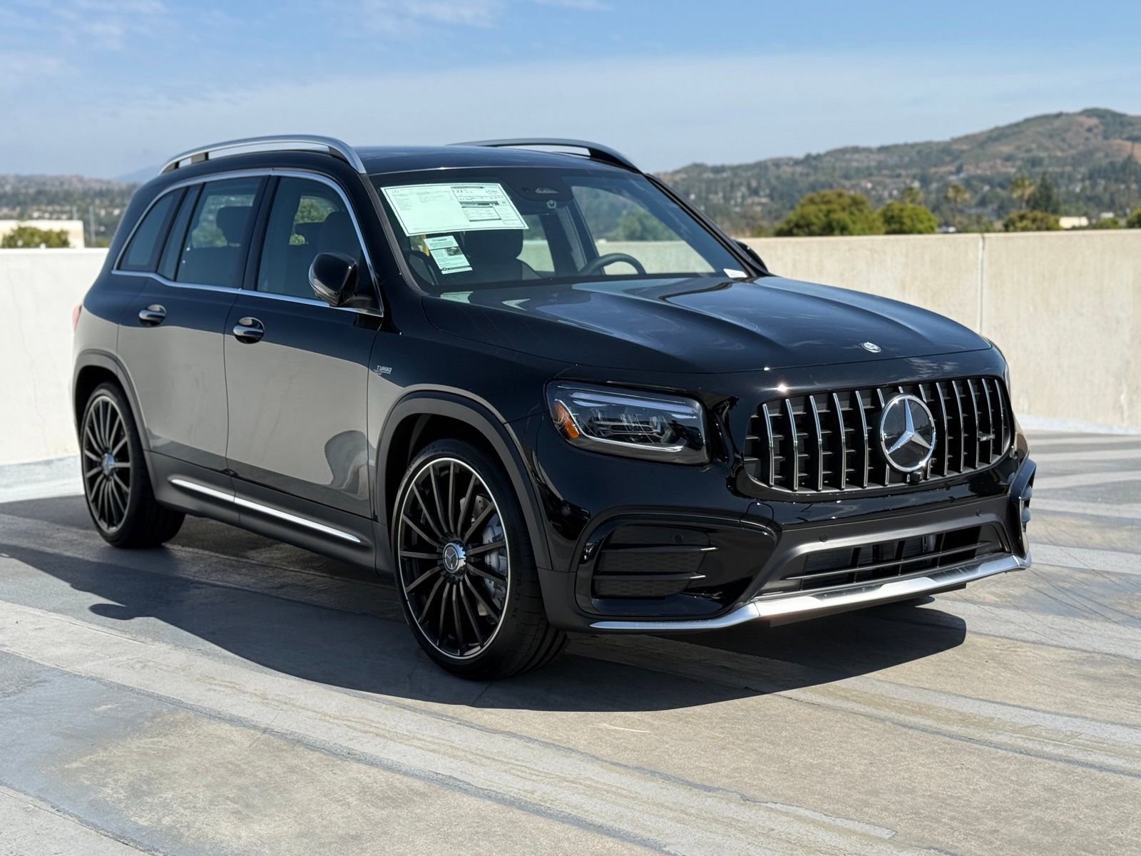 New 2026 Mercedes-Benz GLB 35 AMG 4MATIC image 8