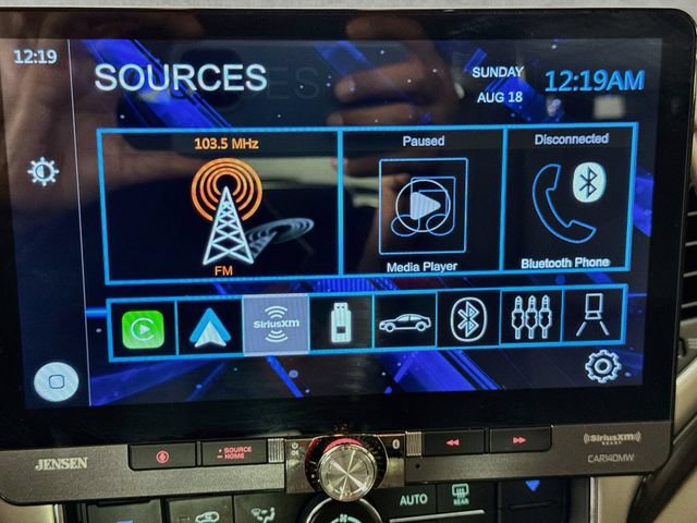 Used 2013 Jeep Grand Cherokee Laredo AWD/4WD image 17