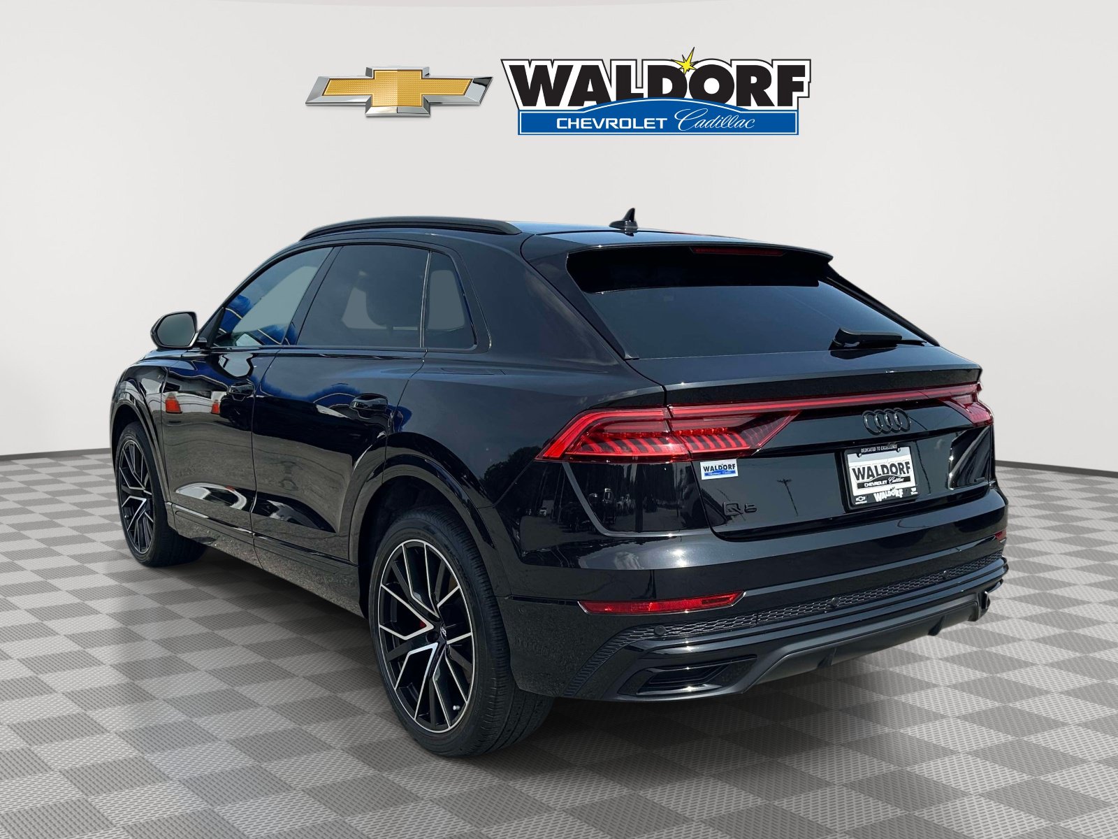 Used 2020 Audi Q8 Premium Plus w/ Premium Plus Package AWD/4WD image 4