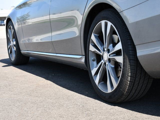 Used 2015 Mercedes-Benz C 300 Sedan image 9