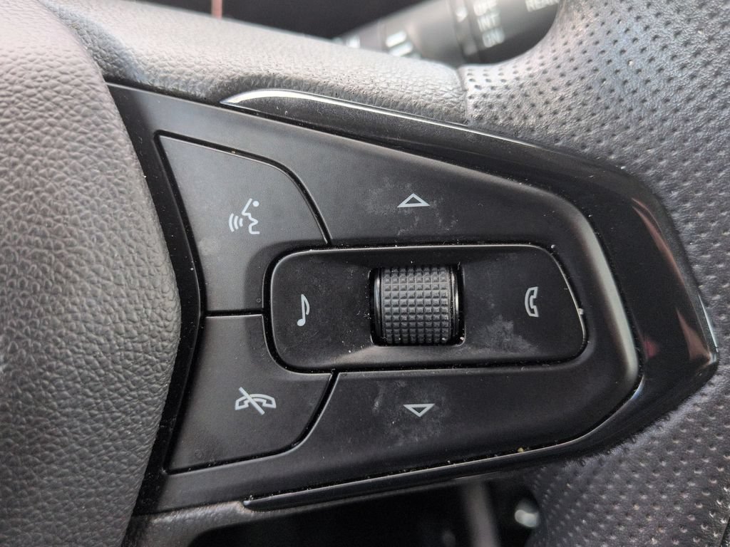 Used 2025 Chevrolet TrailBlazer LT AWD/4WD image 21