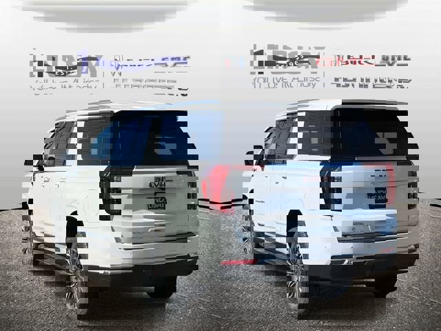 New 2026 GMC Yukon XL Elevation image 4