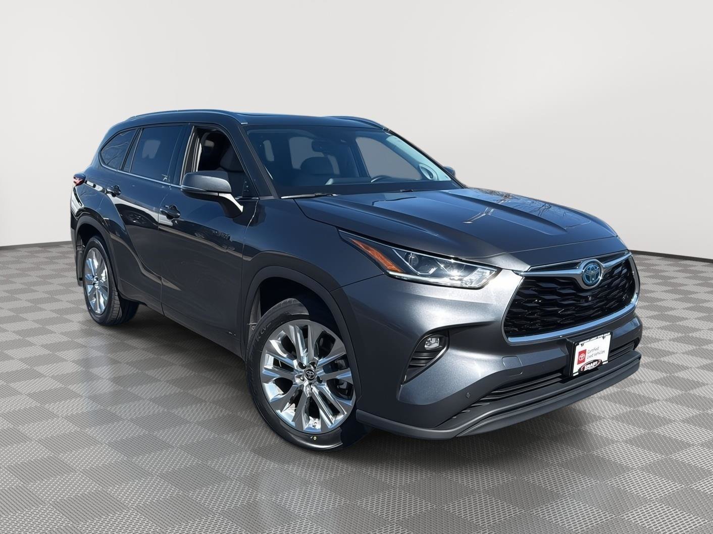 Used 2021 Toyota Highlander Limited AWD/4WD image 1