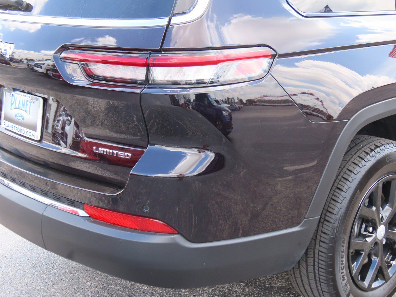 Used 2022 Jeep Grand Cherokee L Limited image 10