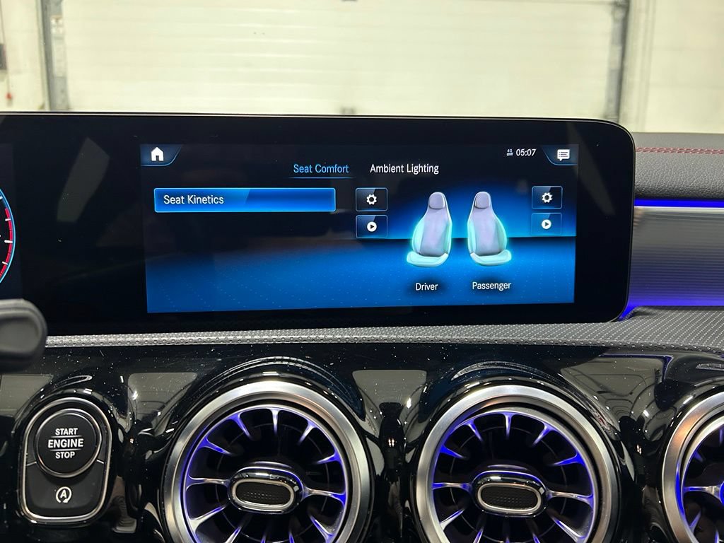 Used 2023 Mercedes-Benz CLA 250 4MATIC image 21