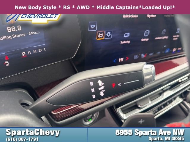 Used 2024 Chevrolet Traverse RS image 20