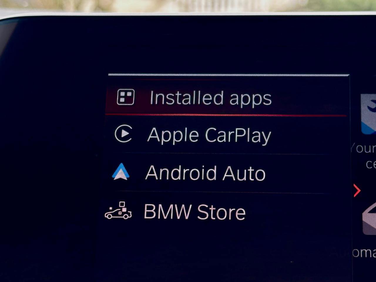 Used 2022 BMW 330i Sedan w/ M Sport Package image 9