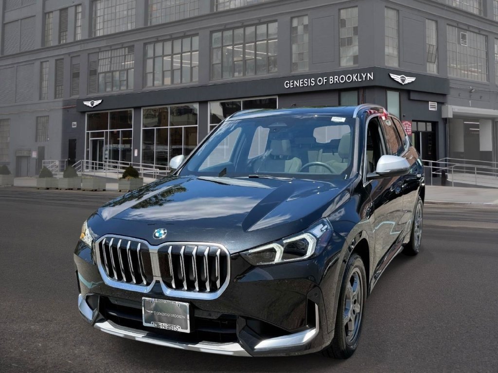 Used 2023 BMW X1 xDrive28i w/ Convenience Package AWD/4WD image 1