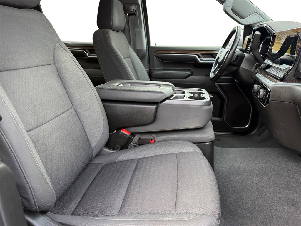 Used 2022 Chevrolet Silverado 1500 LT image 14