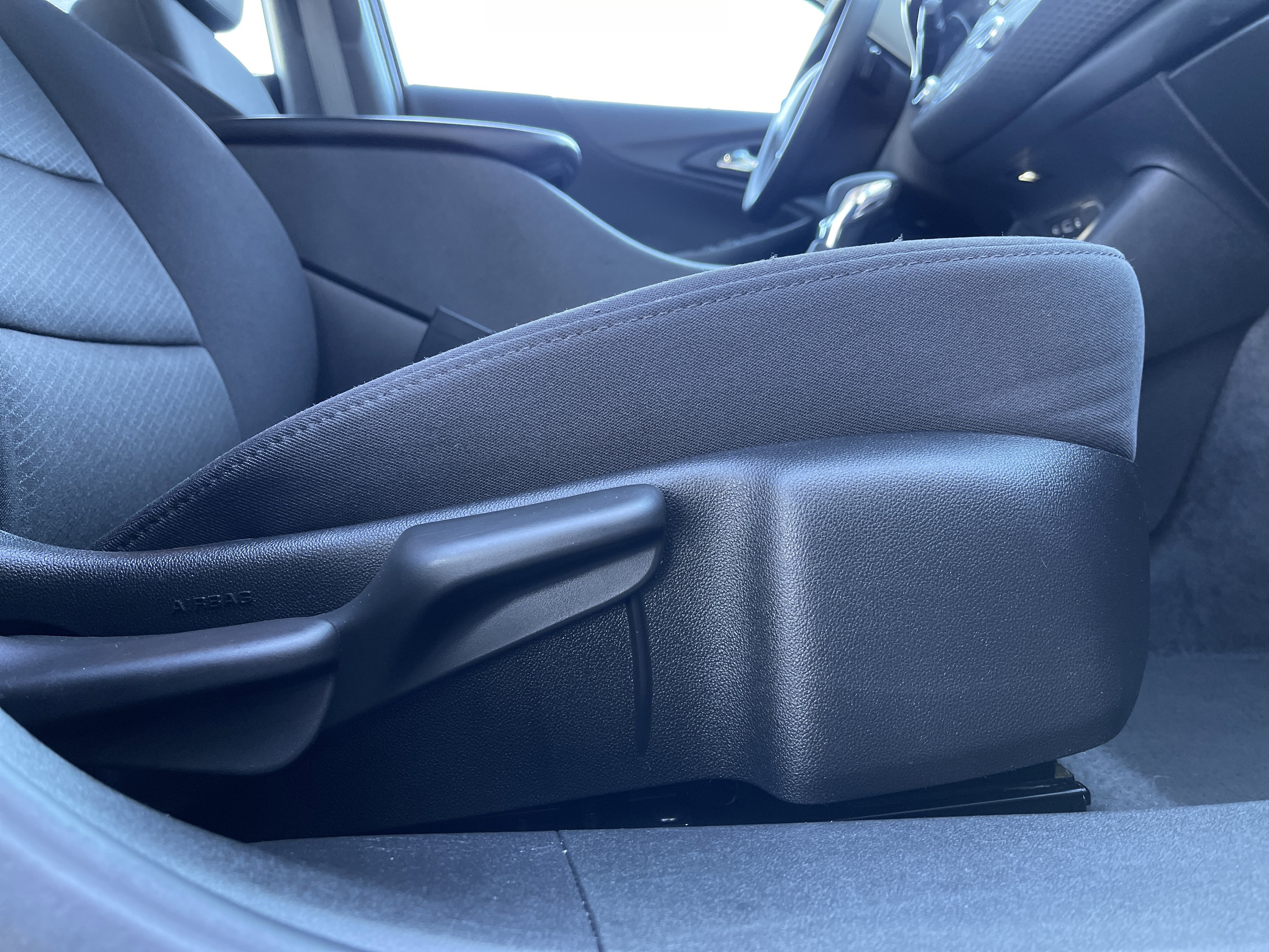 Used 2025 Chevrolet Malibu LT image 35