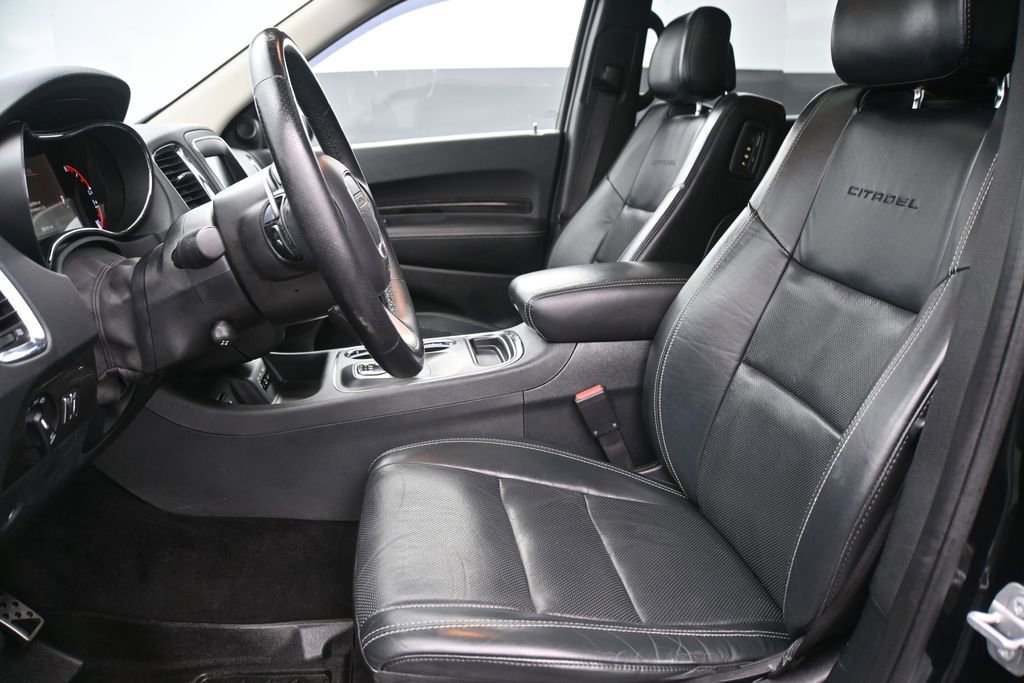 Used 2016 Dodge Durango Citadel w/ Premium Entertainment Group AWD/4WD image 10