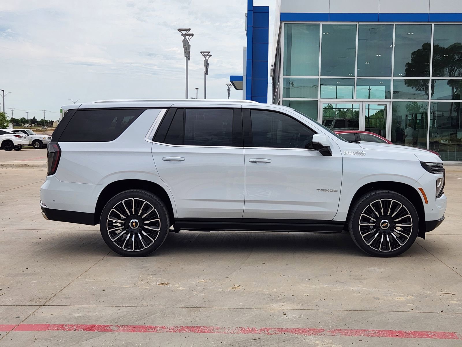 New 2026 Chevrolet Tahoe High Country AWD/4WD image 7