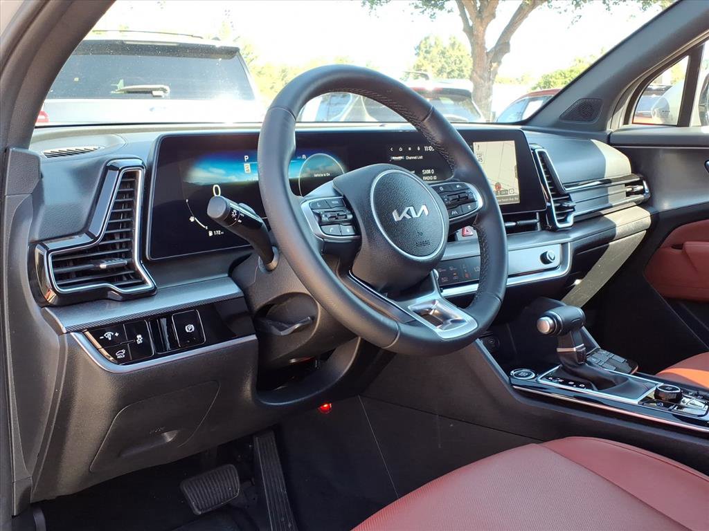 Used 2024 Kia Sportage SX image 12