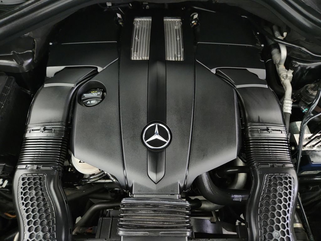 Used 2019 Mercedes-Benz GLS 450 4MATIC image 44