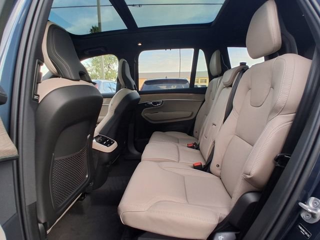 New 2026 Volvo XC90 B6 Ultra w/ Protection Package Premier AWD/4WD image 18