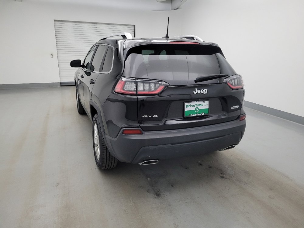 Used 2019 Jeep Cherokee Latitude w/ Cold Weather Group AWD/4WD image 6