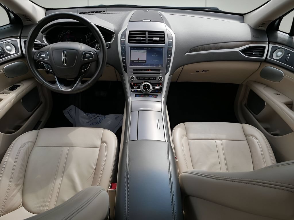 Used 2019 Lincoln MKZ Reserve w/ Luxury Package FWD image 13